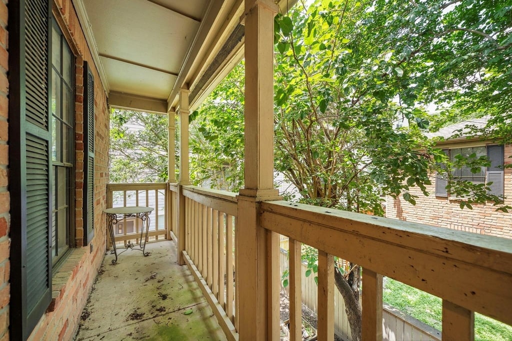 2255 Braeswood Park Drive - Photo 17