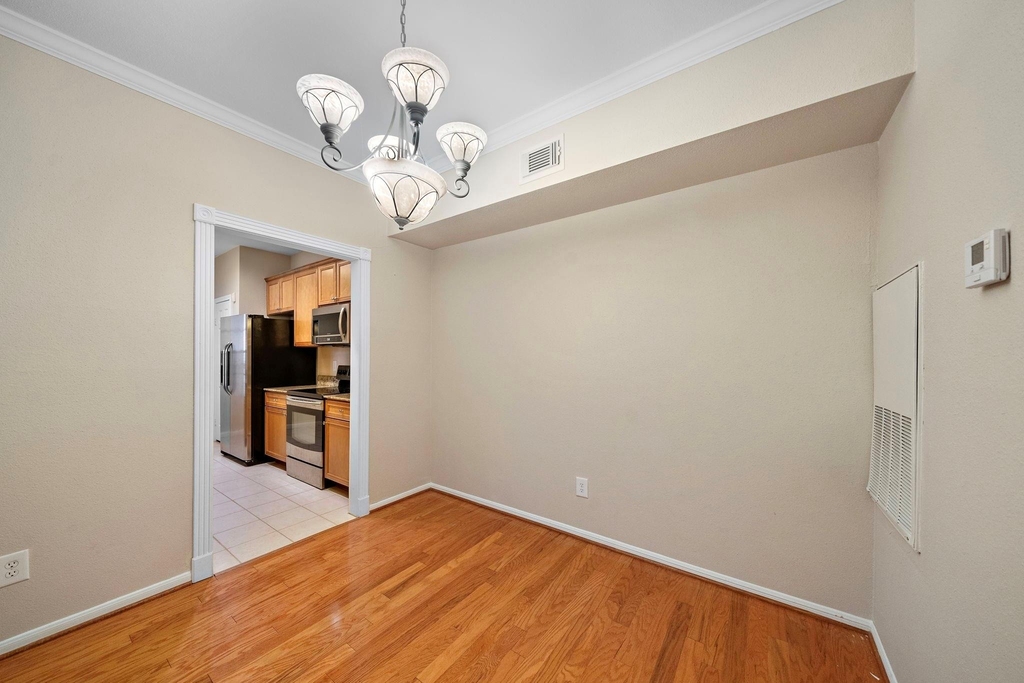 2255 Braeswood Park Drive - Photo 5