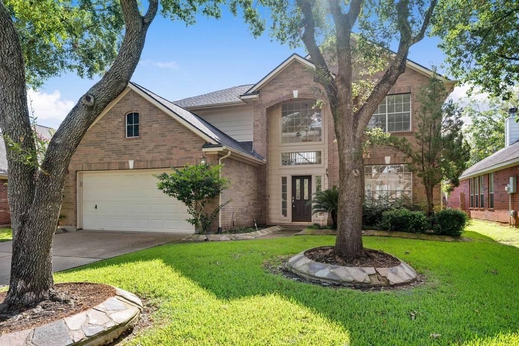 1814 Foster Leaf Lane - Photo 0
