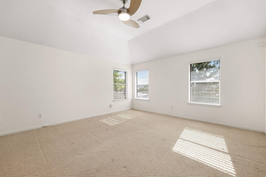 1814 Foster Leaf Lane - Photo 21