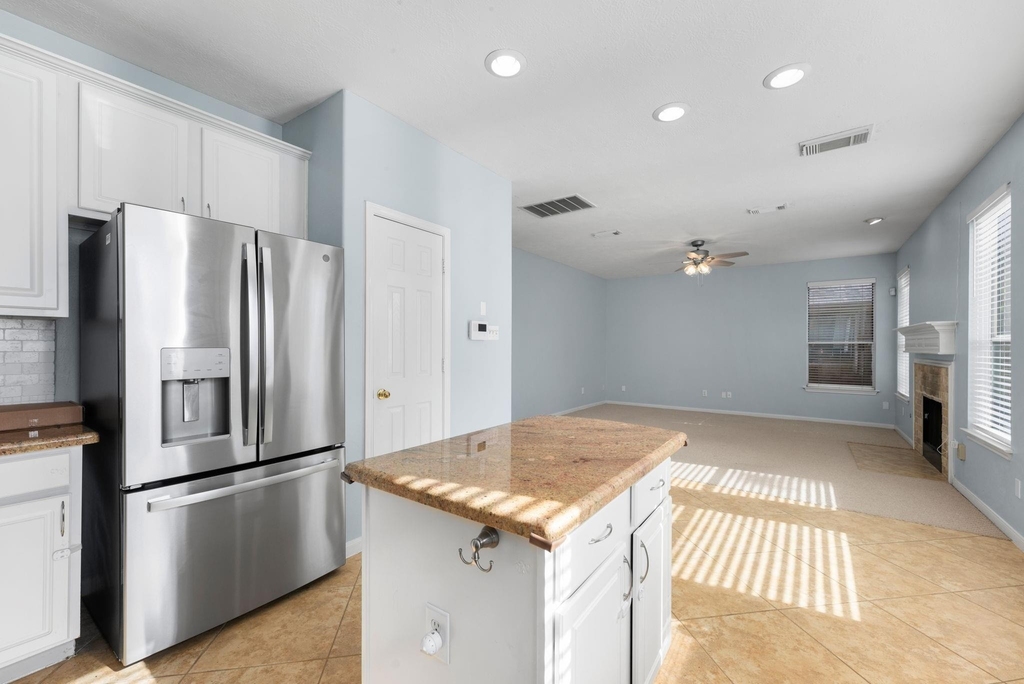 1814 Foster Leaf Lane - Photo 7