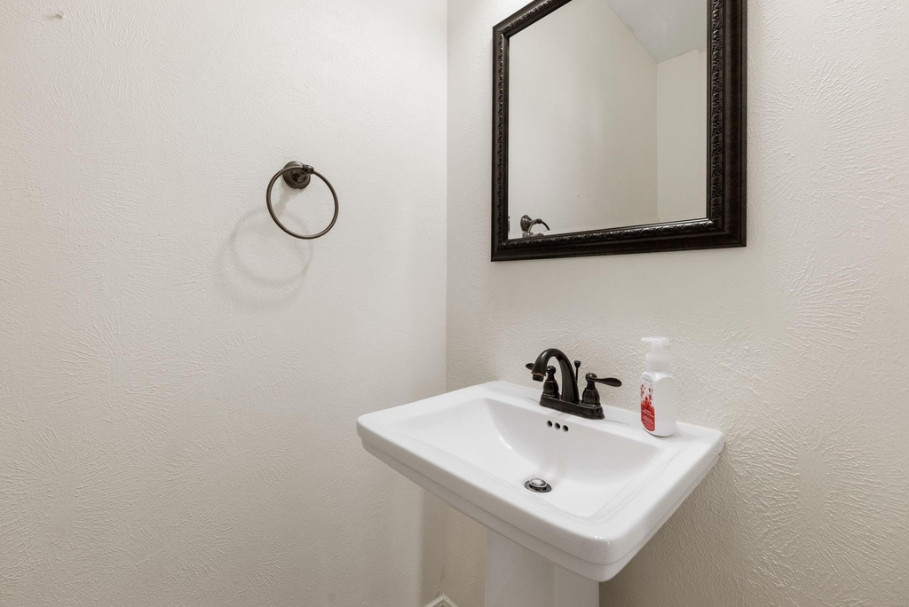 1814 Foster Leaf Lane - Photo 33