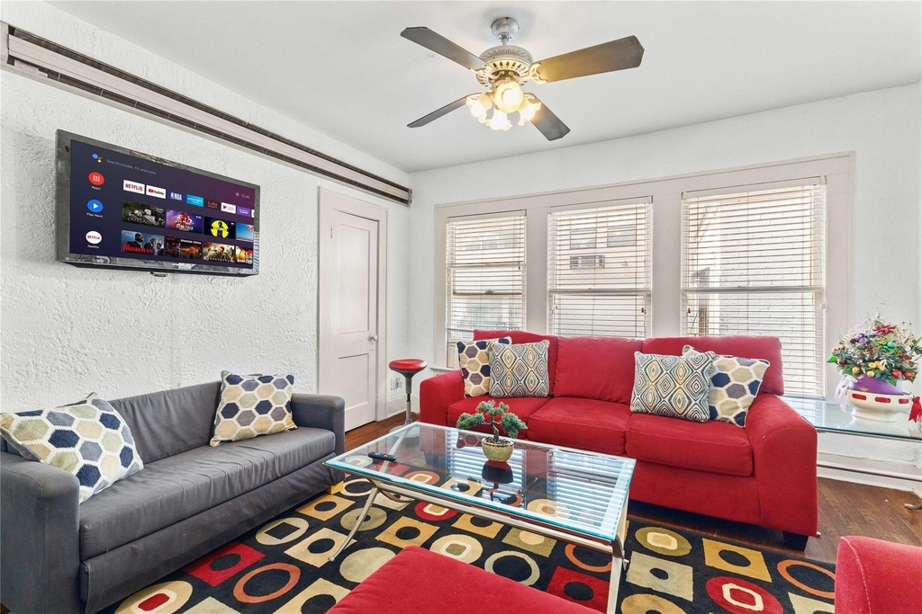 2511 Whitney - Photo 10