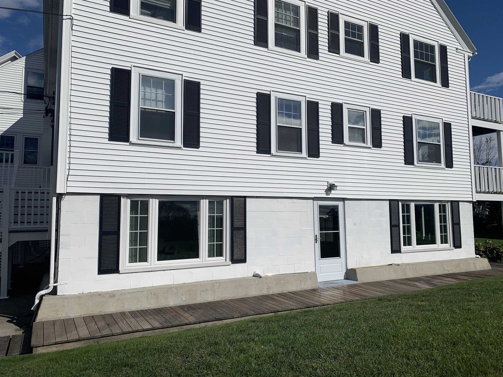 42 Washington - Photo 2