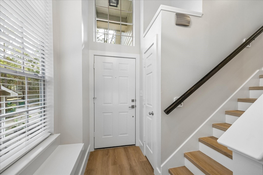 90 N Walden Elms Circle - Photo 1