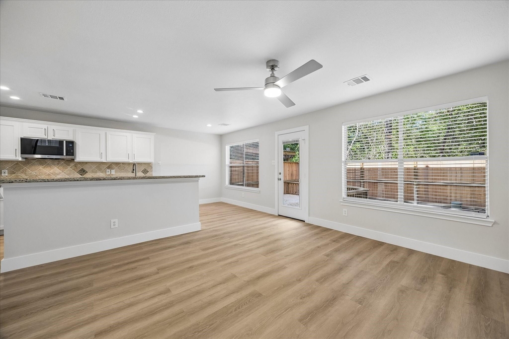 90 N Walden Elms Circle - Photo 7