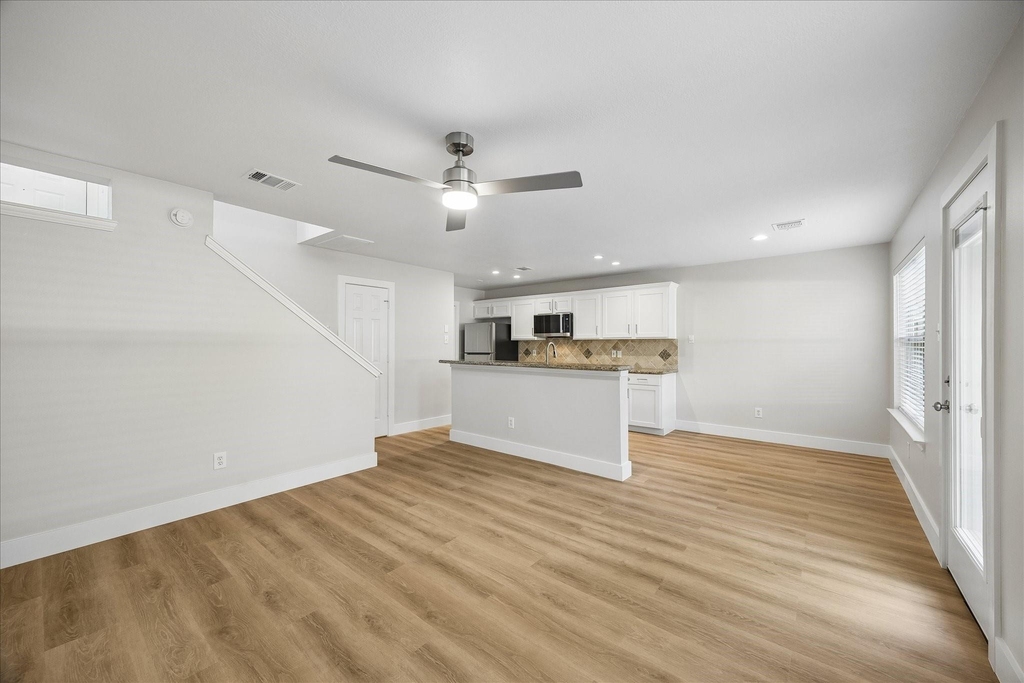 90 N Walden Elms Circle - Photo 6