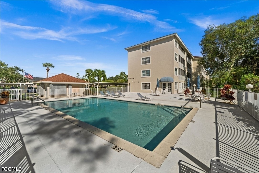 481 Quail Forest Boulevard - Photo 31
