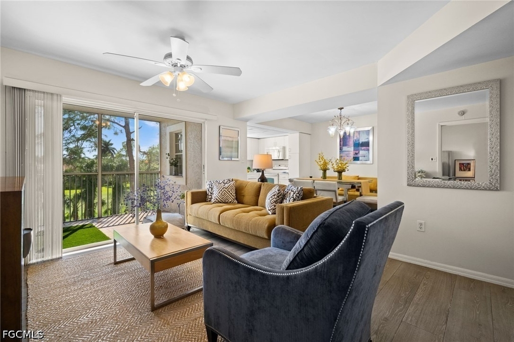 481 Quail Forest Boulevard - Photo 2
