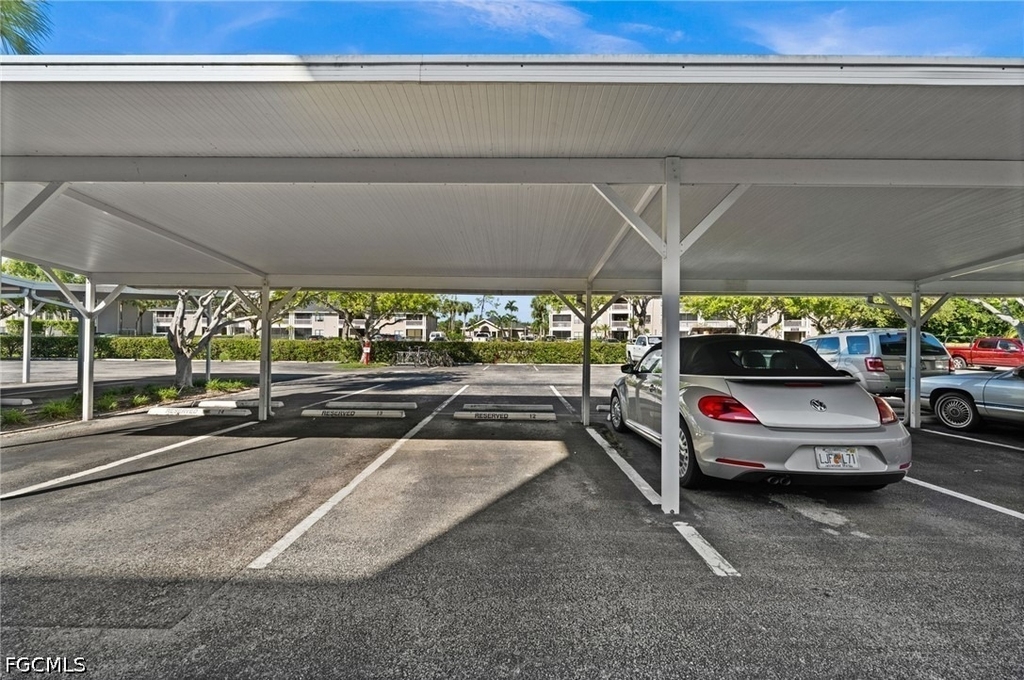 481 Quail Forest Boulevard - Photo 24