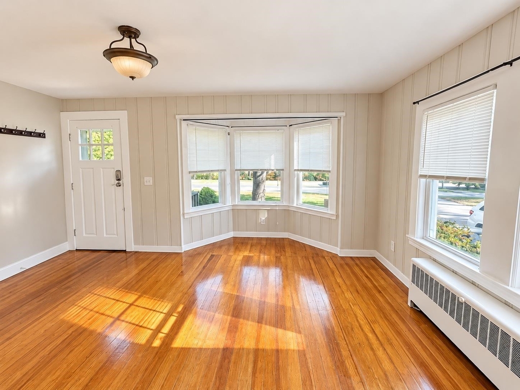 3360 Lafayette - Photo 0