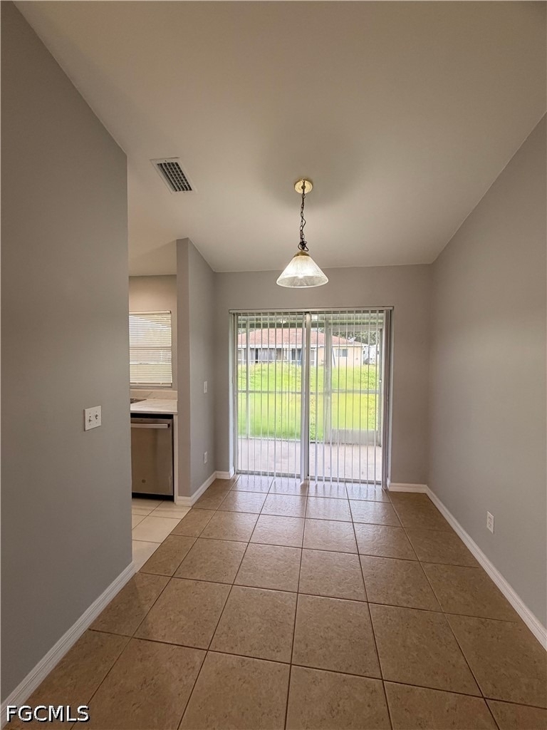 2451 Daniel Avenue N - Photo 10