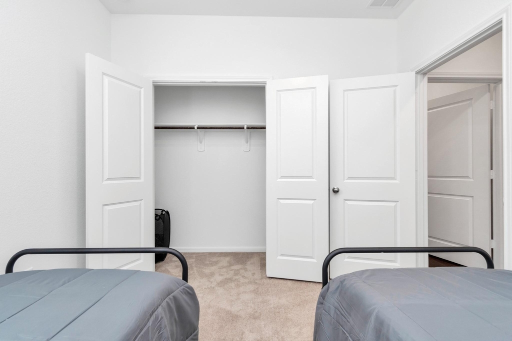 14455 Cedar Ledge Lane - Photo 13