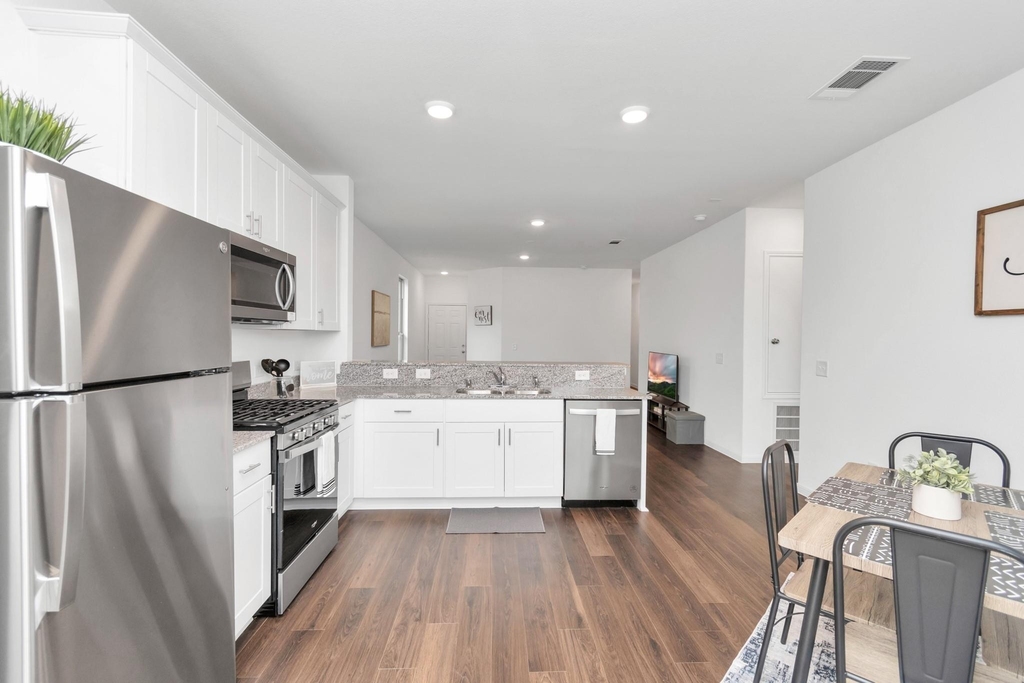 14455 Cedar Ledge Lane - Photo 3