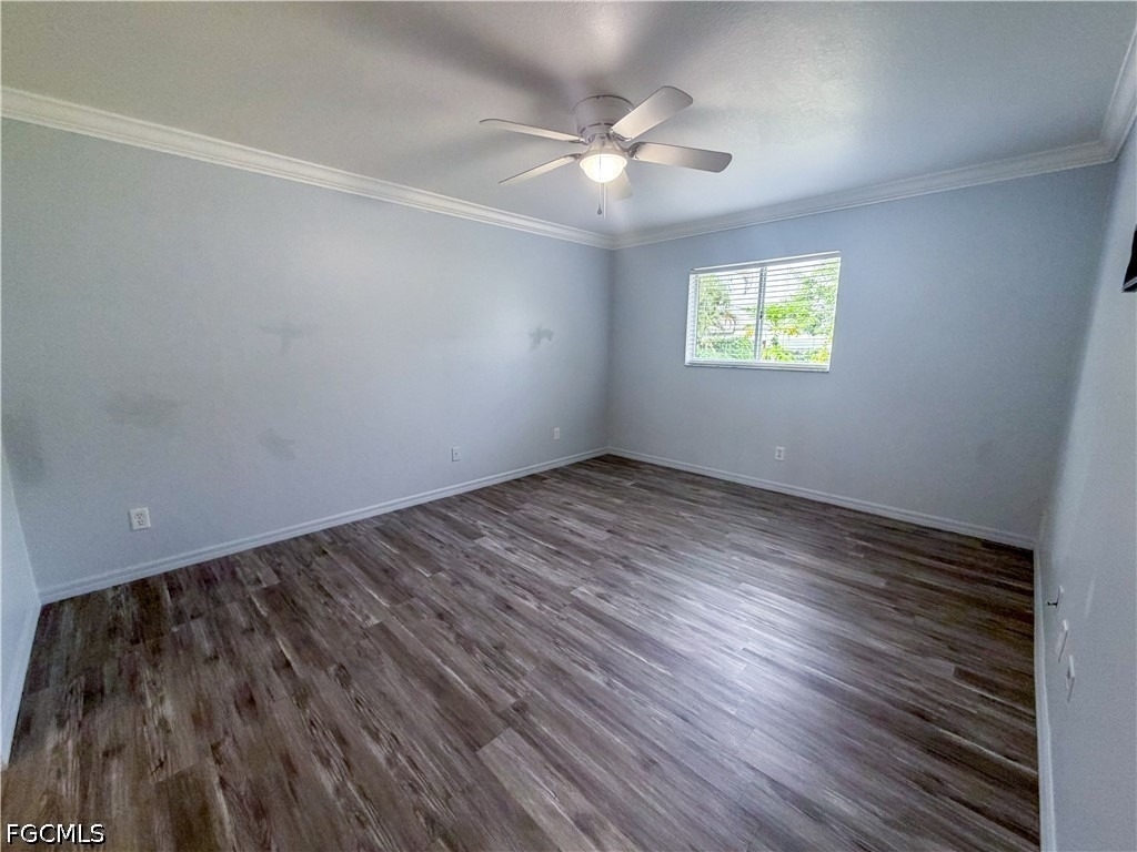 924 Nw 12th Place - Photo 13
