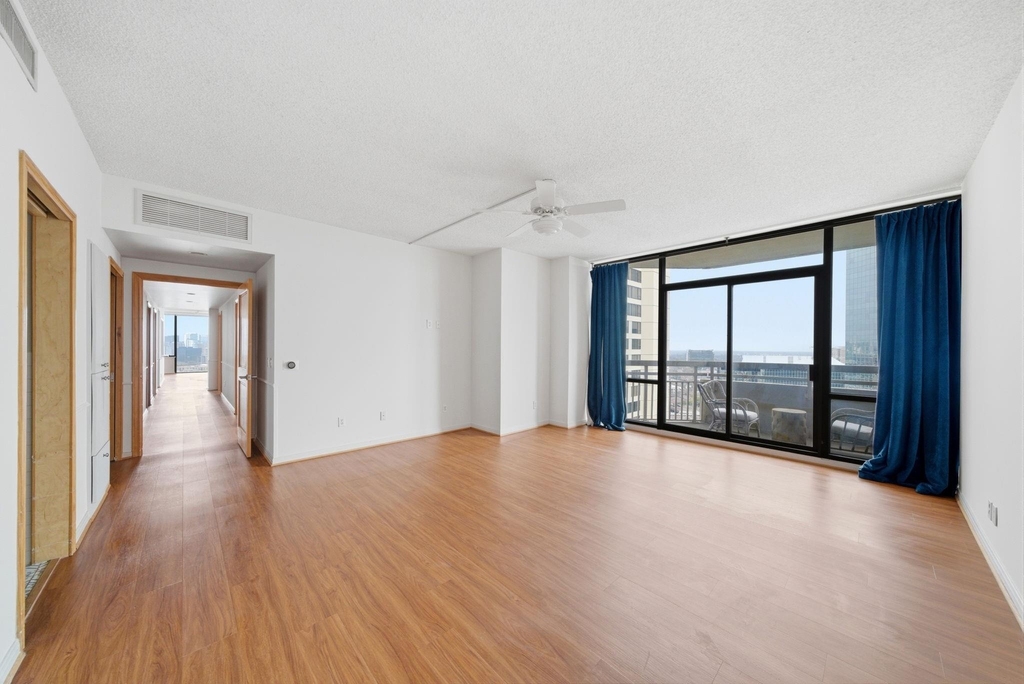 15 Greenway Plaza - Photo 28