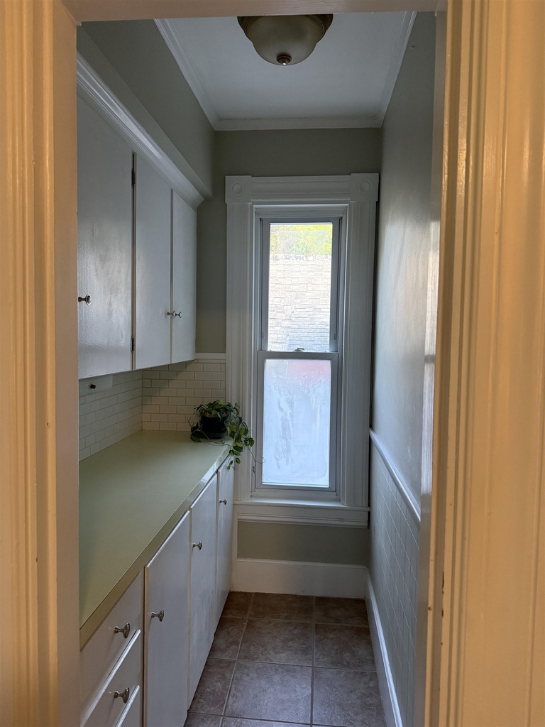 240 Sagamore - Photo 3