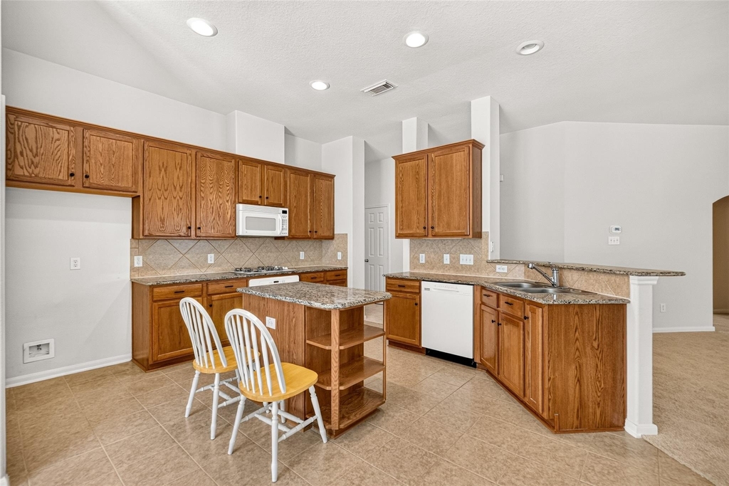 5119 Camarosa Drive - Photo 10