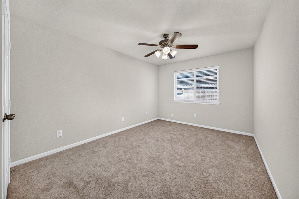 5119 Camarosa Drive - Photo 18