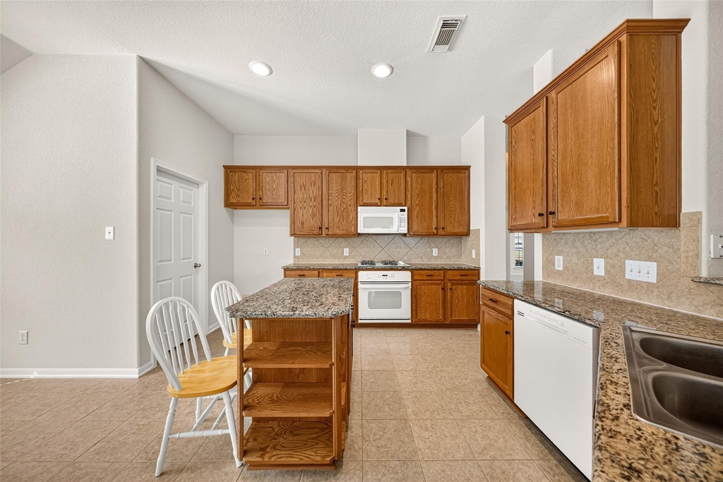 5119 Camarosa Drive - Photo 11