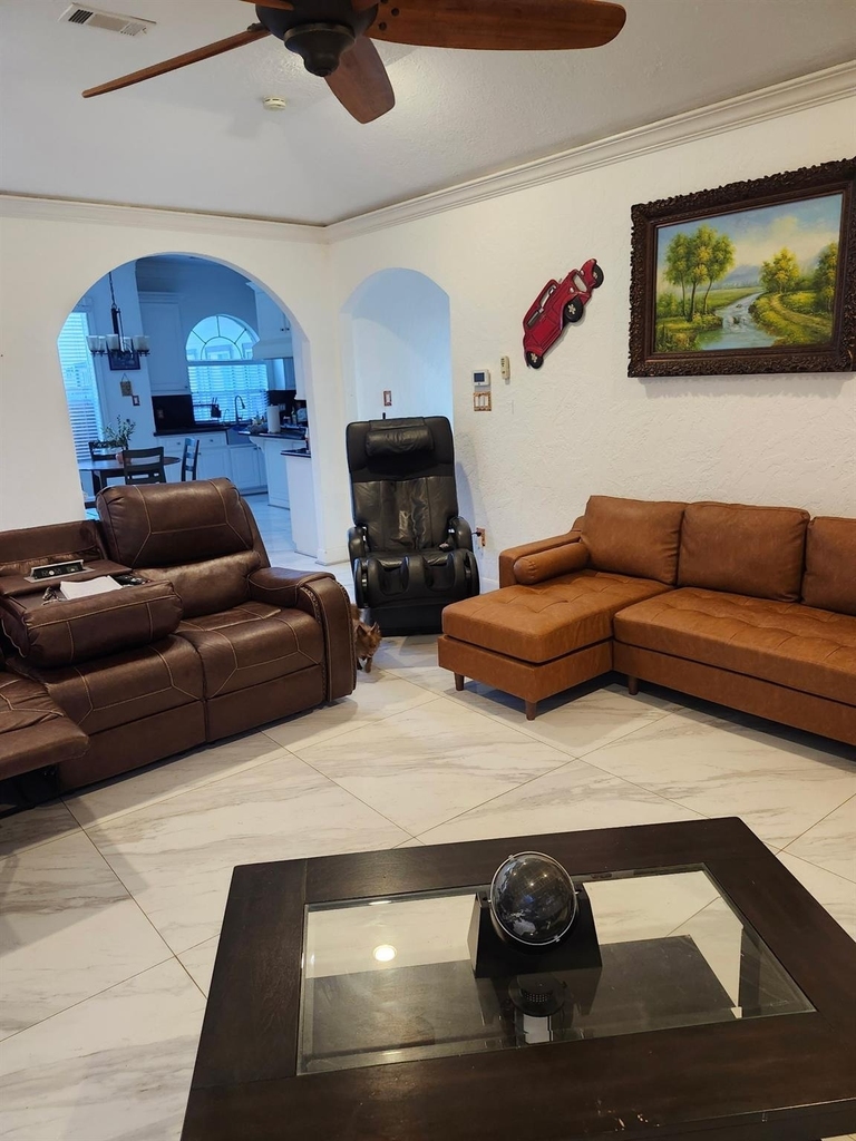 6015 Ladonia Street - Photo 3