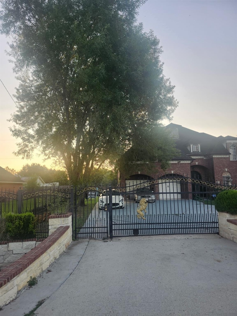 6015 Ladonia Street - Photo 1