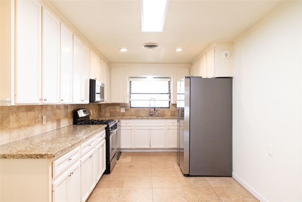 4114 Lemac Drive - Photo 9