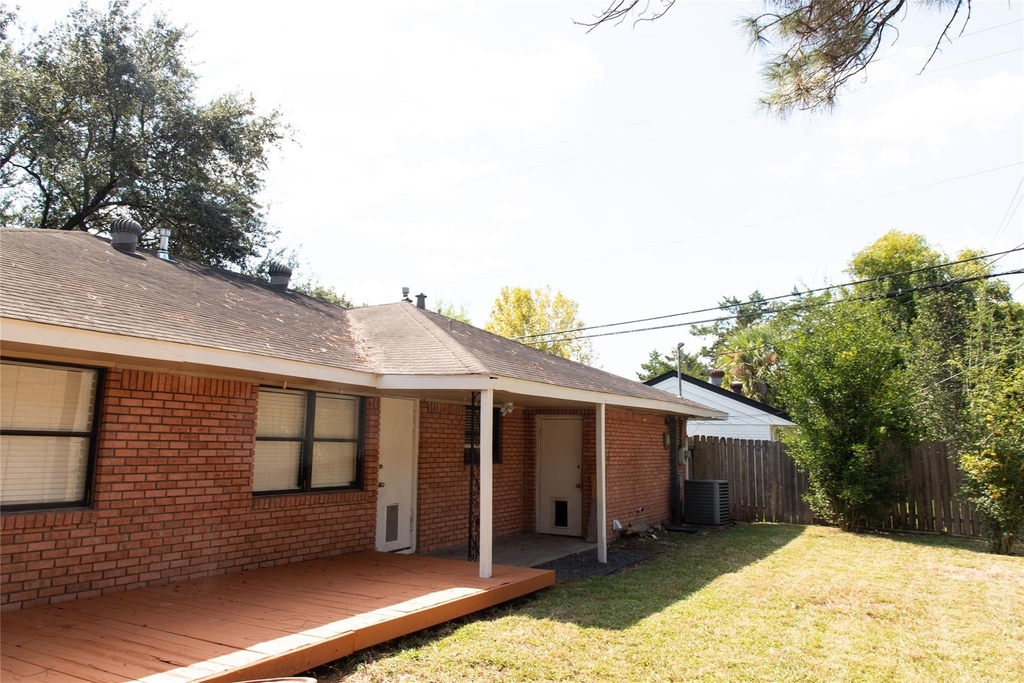 4114 Lemac Drive - Photo 31