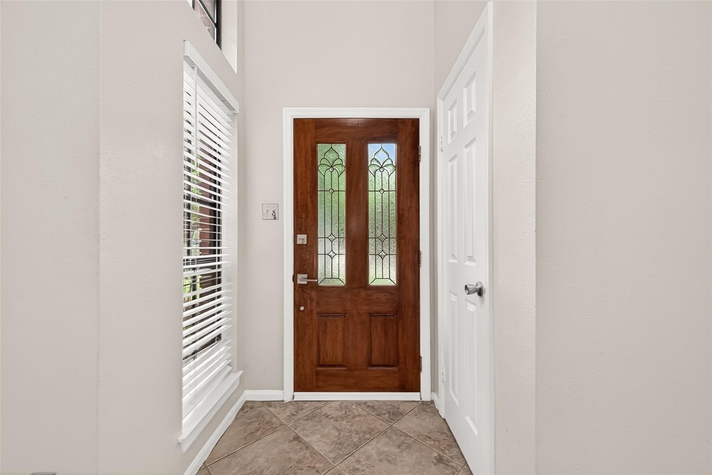 34 Green Slope Place - Photo 5