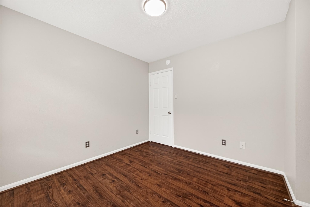 34 Green Slope Place - Photo 34