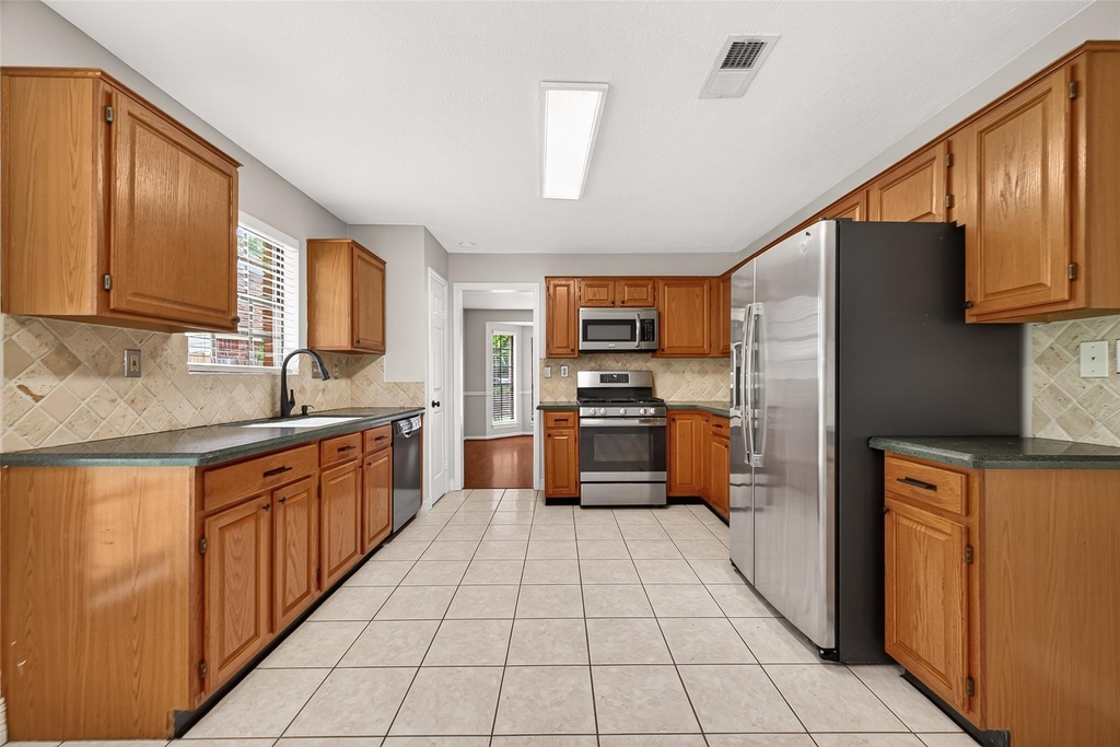 34 Green Slope Place - Photo 15