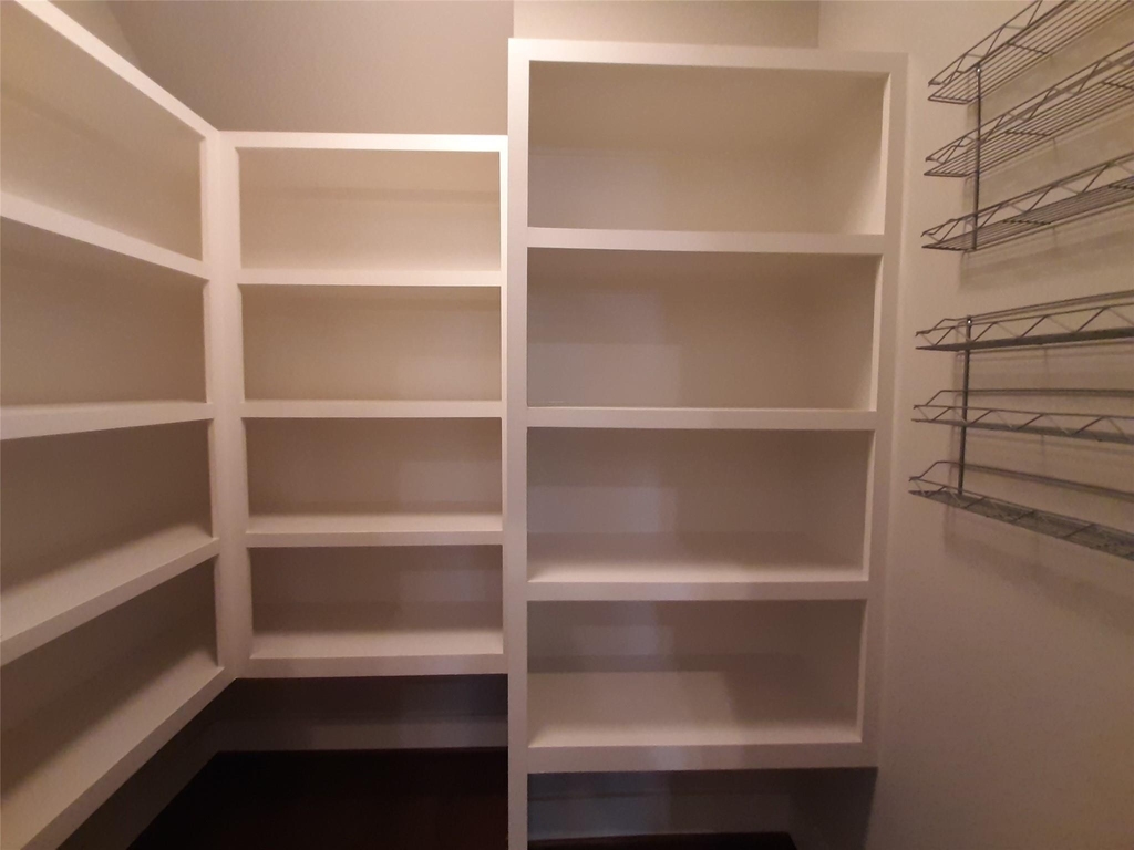1716 Ridgewood Street - Photo 10