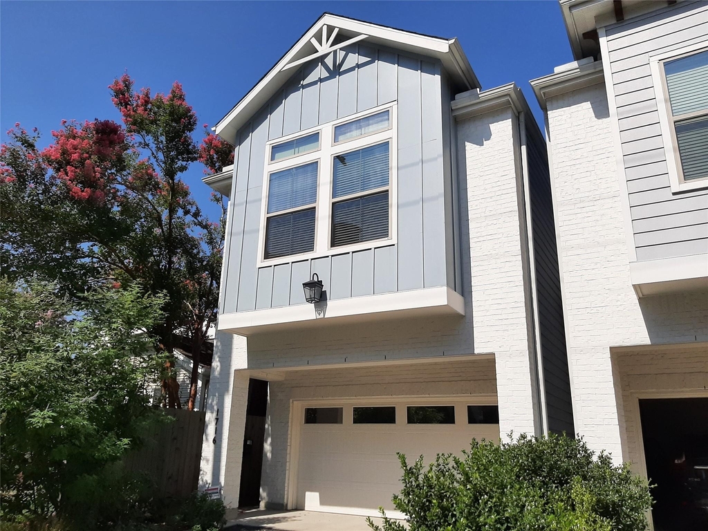 1716 Ridgewood Street - Photo 2