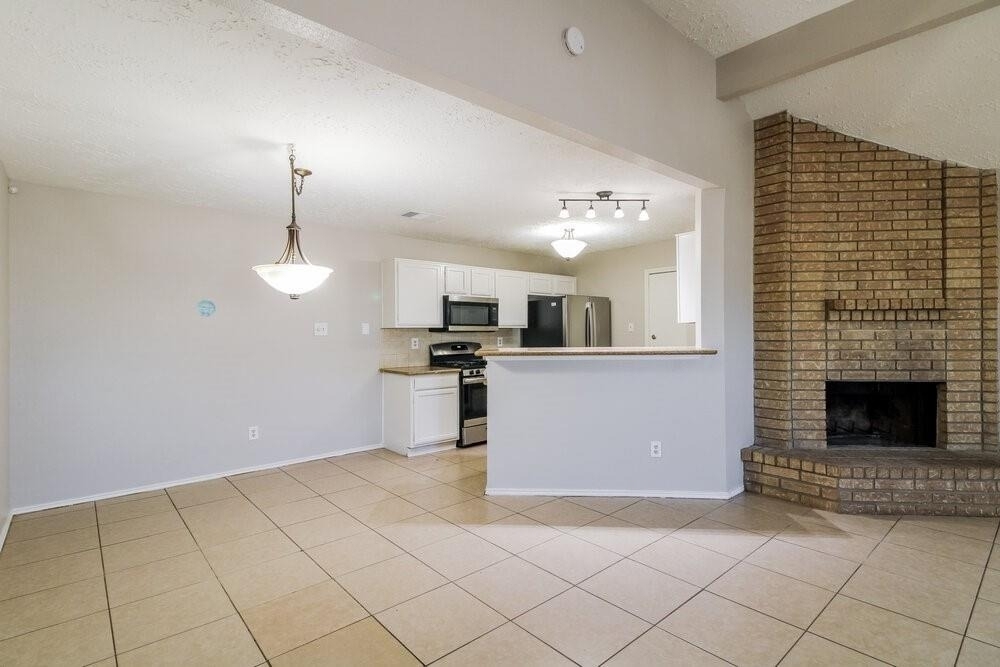 15503 Boulder Oaks Drive - Photo 5