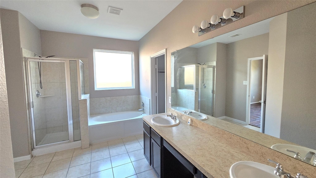 12634 Mansfield Glen Court - Photo 14
