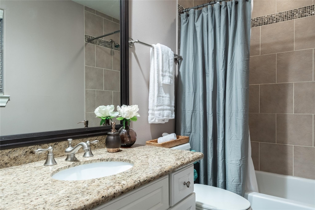 1806 Tuam Street - Photo 25