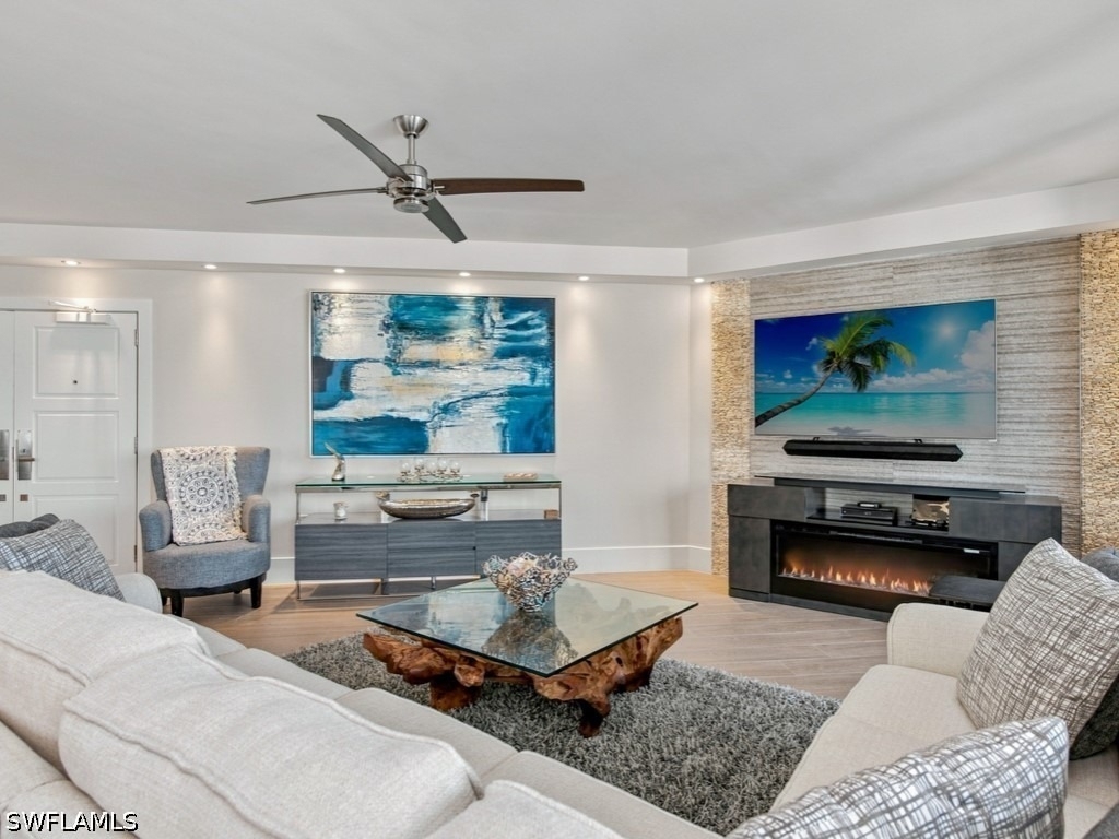 850 S Collier Boulevard - Photo 2