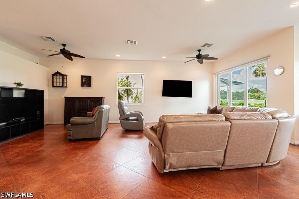 2252 Heritage Greens Drive - Photo 8