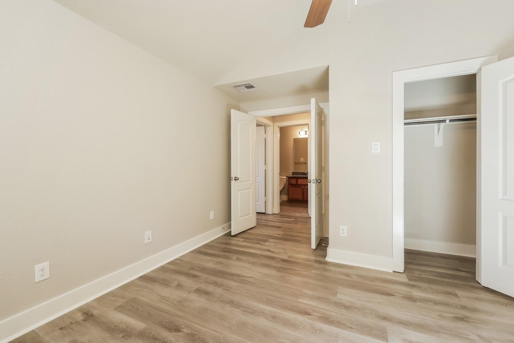 1923 Jara Court - Photo 8