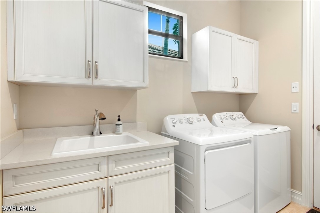 6564 Roma Way - Photo 20