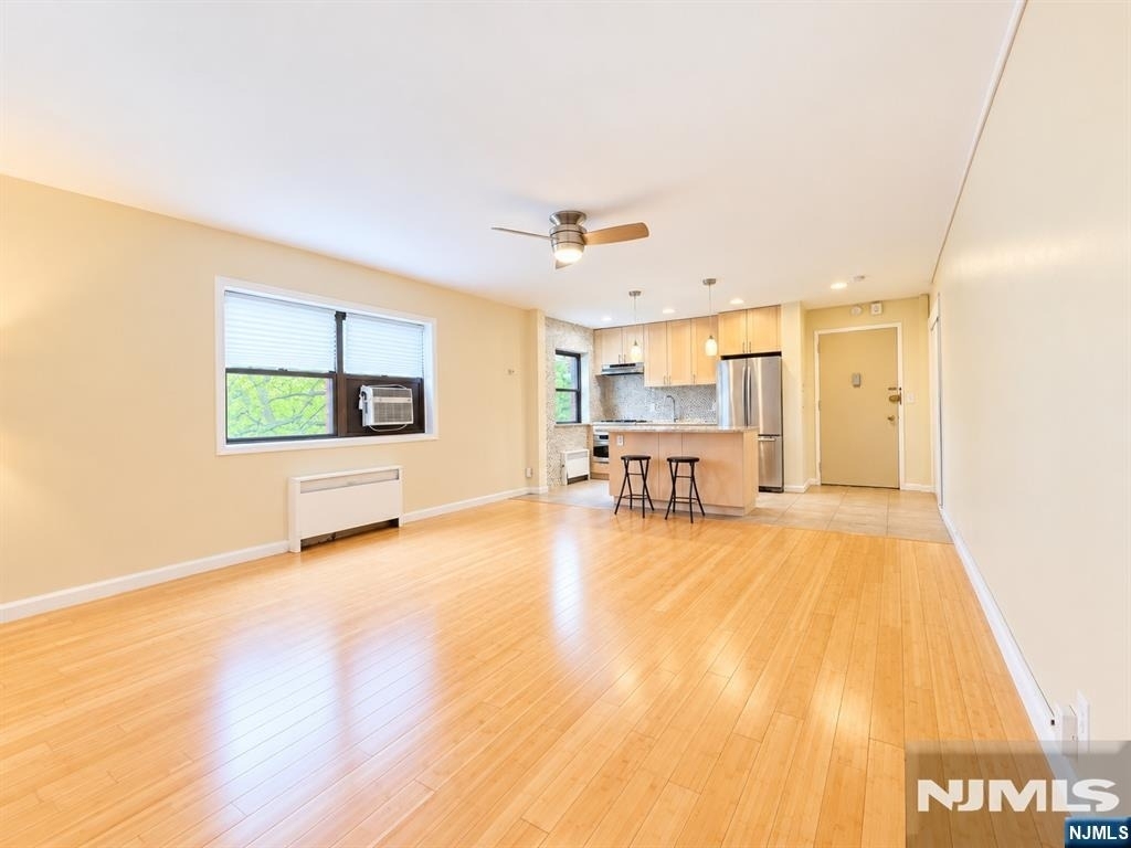 3001 Edwin - Photo 5