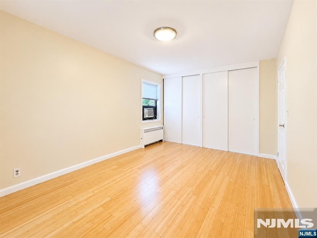 3001 Edwin - Photo 16