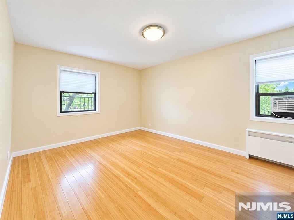 3001 Edwin - Photo 14