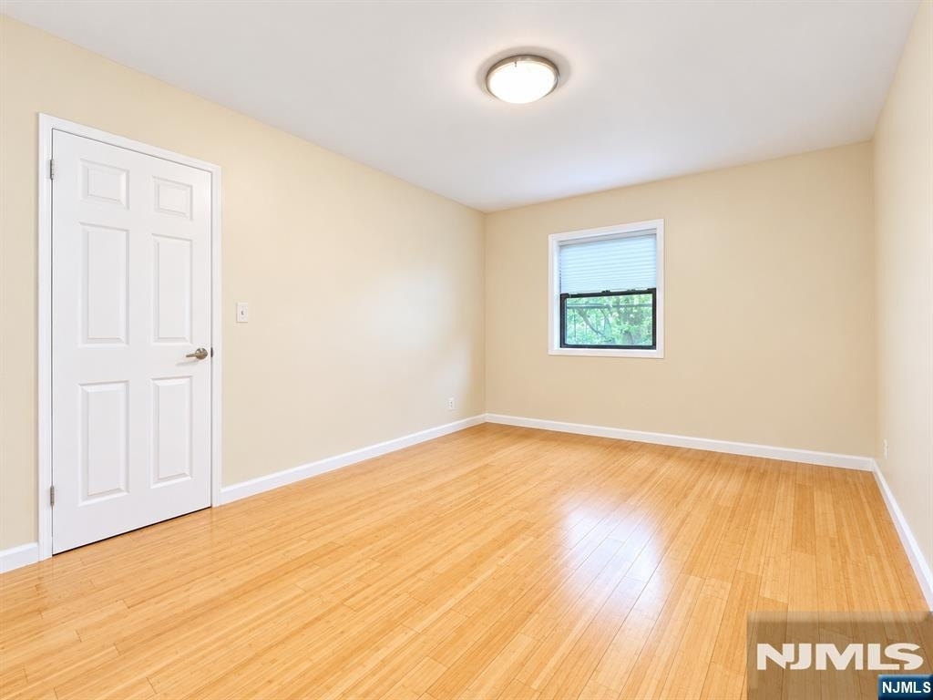 3001 Edwin - Photo 17