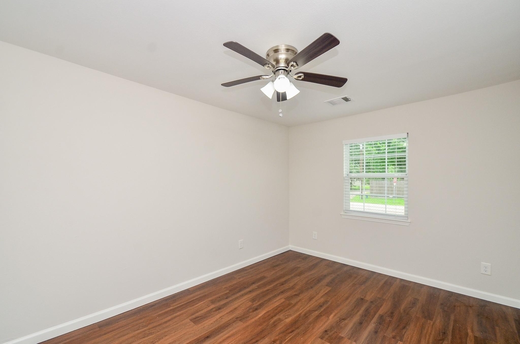 6425 Sidney Street - Photo 11