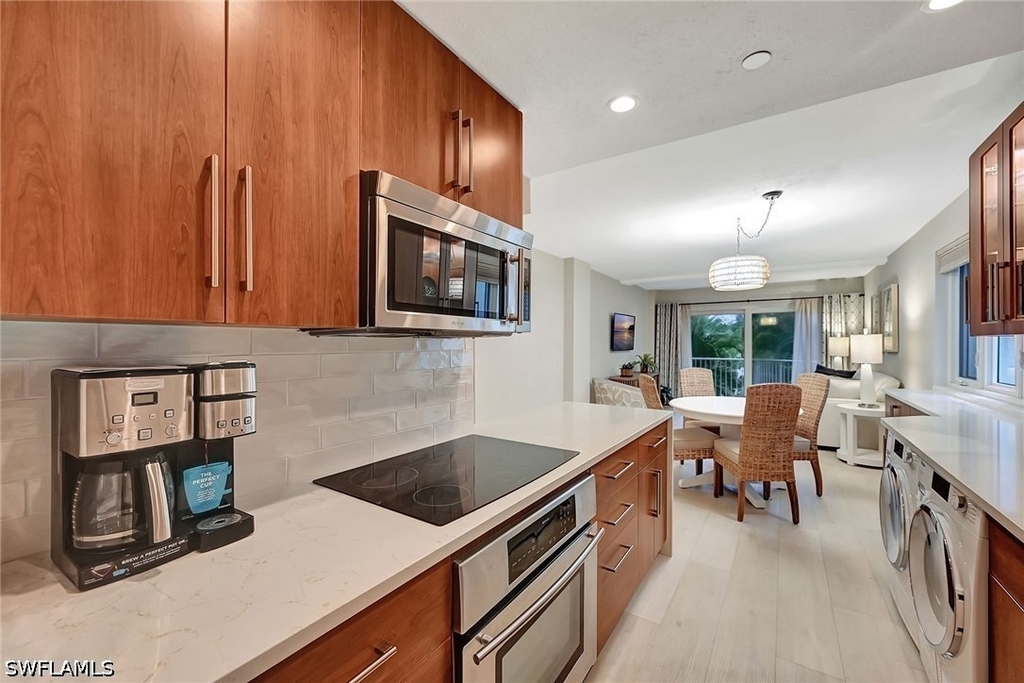 1300 Gulf Shore Boulevard N - Photo 11