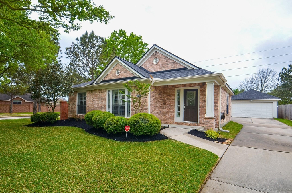 4226 Windy Chase Lane - Photo 0