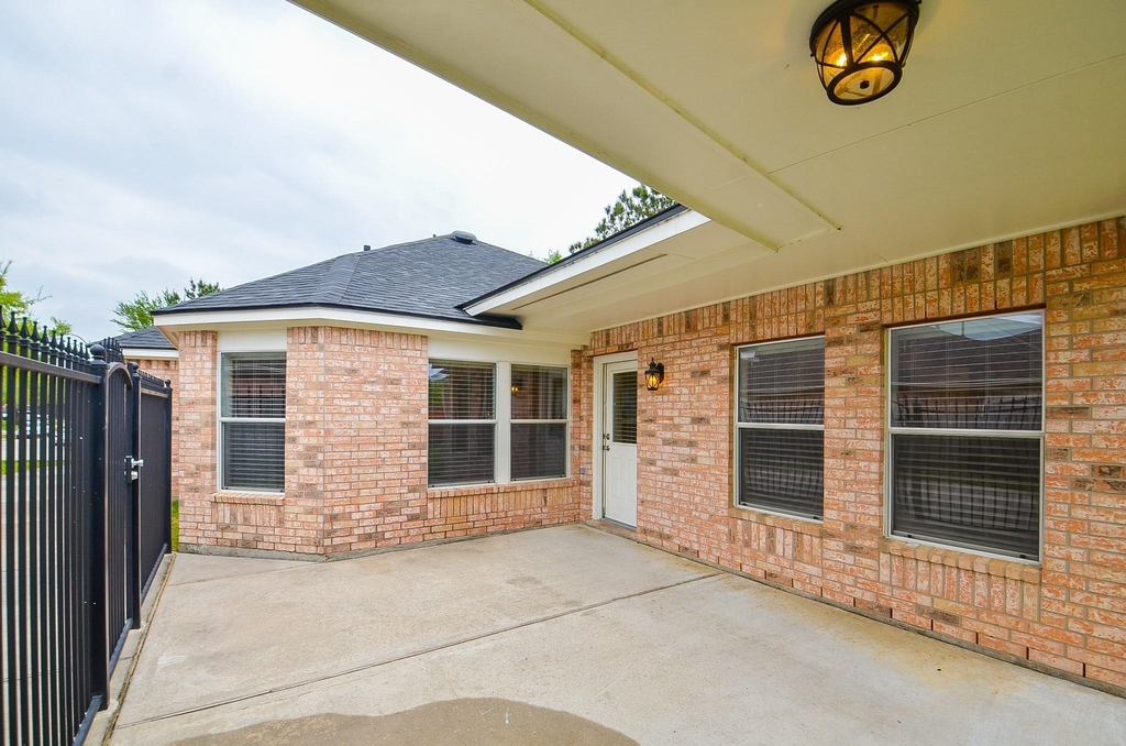 4226 Windy Chase Lane - Photo 26