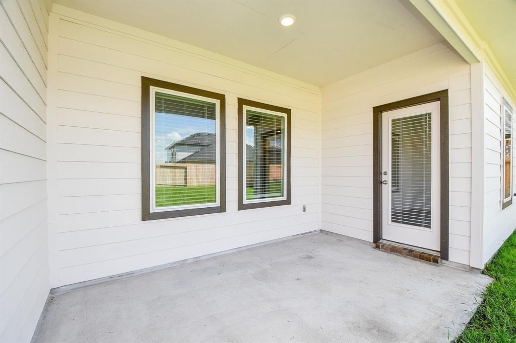 7823 Elm Birch Lane - Photo 8