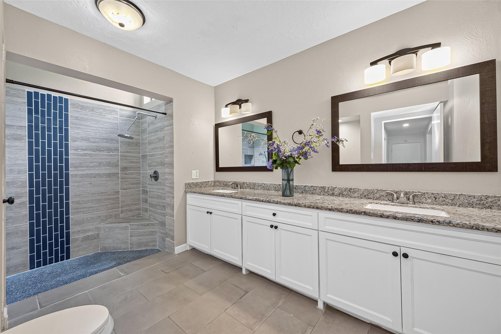 23610 Creekview Drive - Photo 23